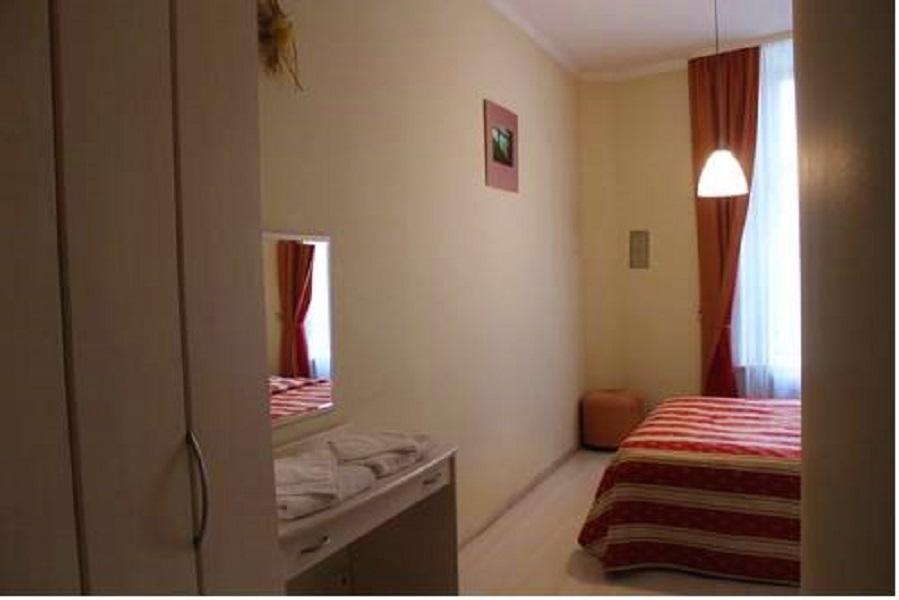 Hotel Evaline Рига Экстерьер фото